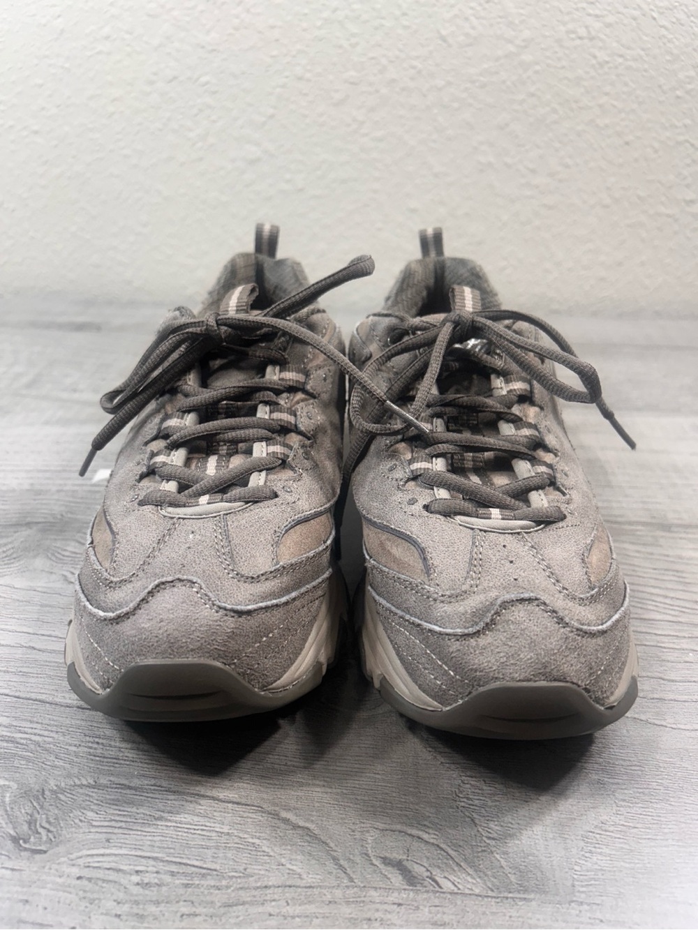 Skechers Taupe Brown Suede Mesh Lace-Up Walking Sneakers Women’s Size 10 - Picture 3 of 13